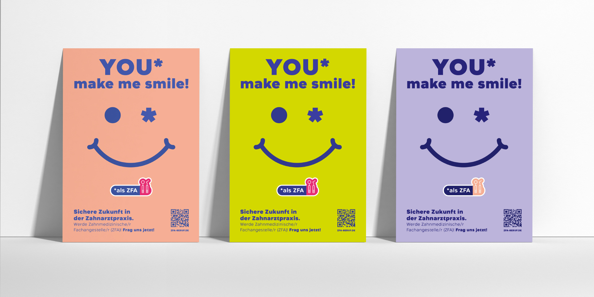 Drei bunte Plakate der Kampagne für die Ausbildung zur Zahnmedizinischen Fachangestellten mit dem Slogan ‚YOU* make me smile!‘